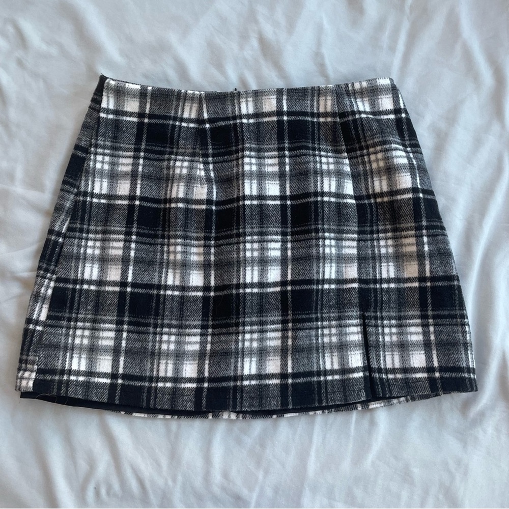 Plaid mini skirt